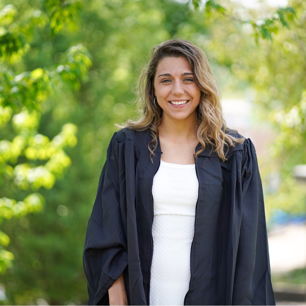Meet your Posher, Lexi